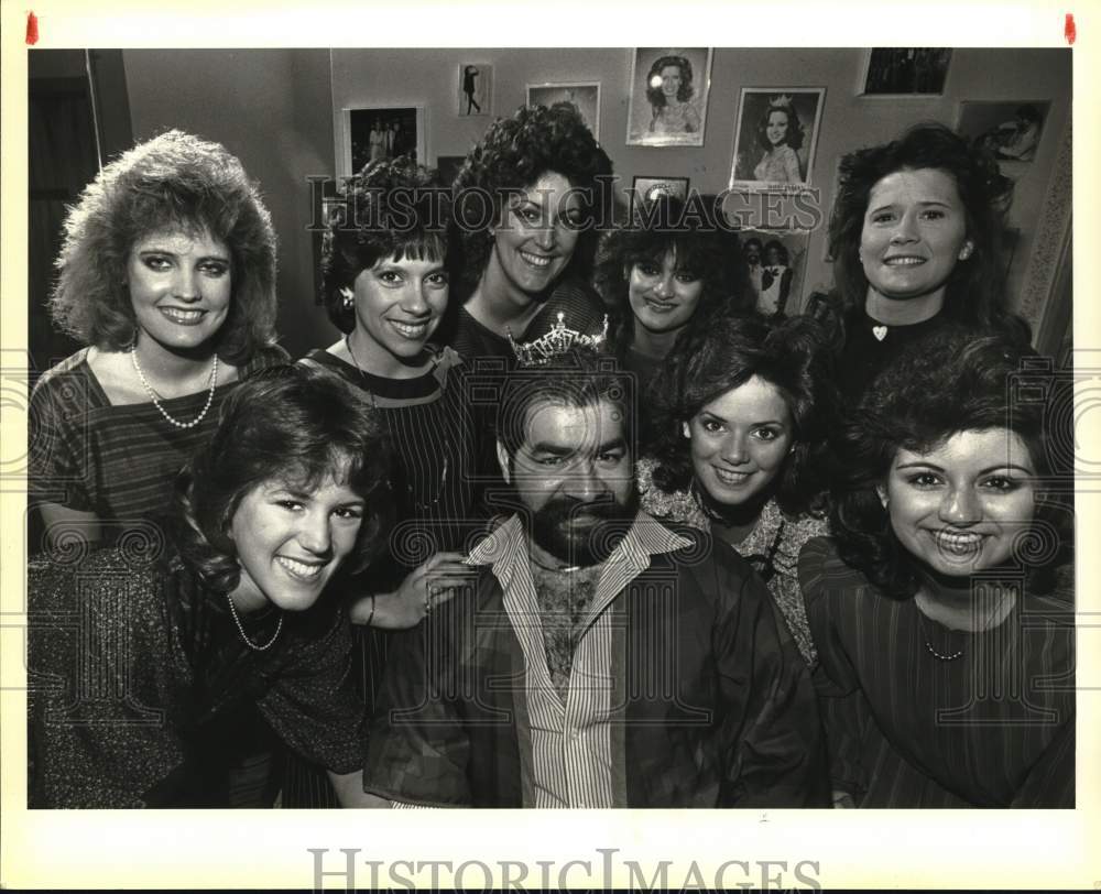 1984 Miss San Antonio entrants and hair dresser David Monaco, Texzas-Historic Images