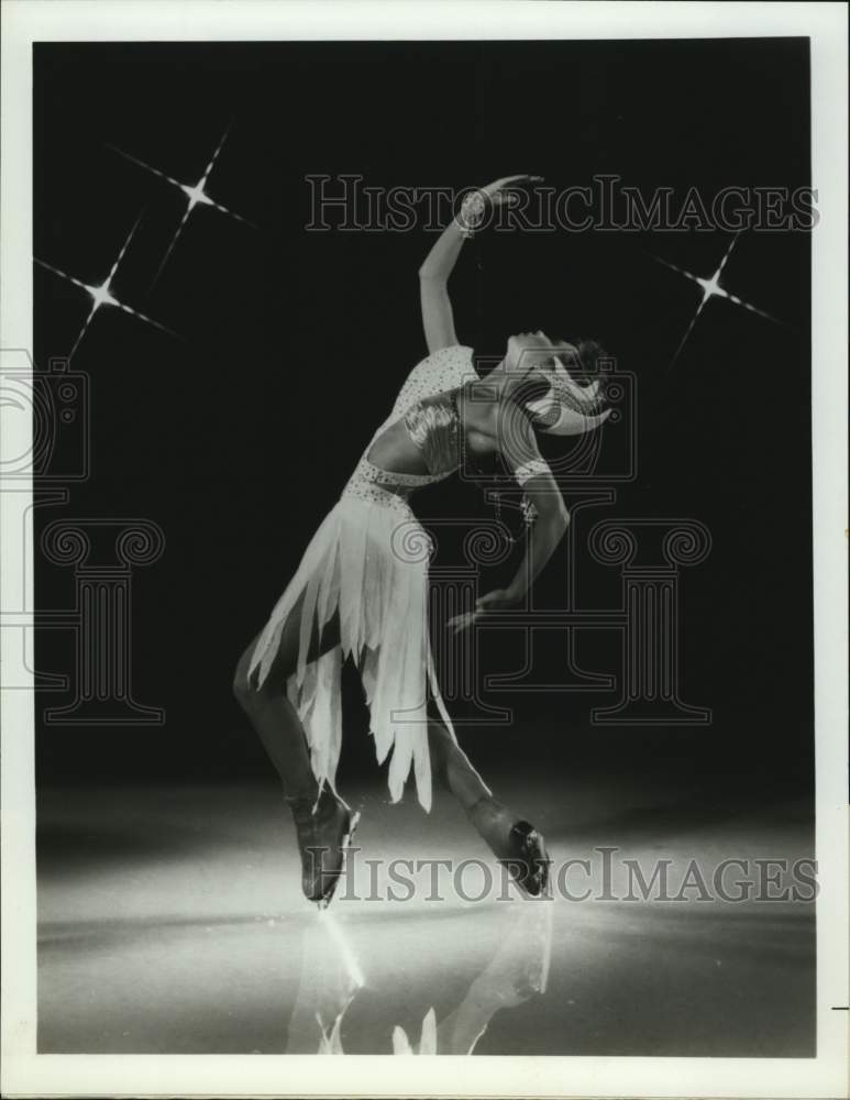 1985 Press Photo Ice Capades skater Catarina Lindgren performing - Historic Images
