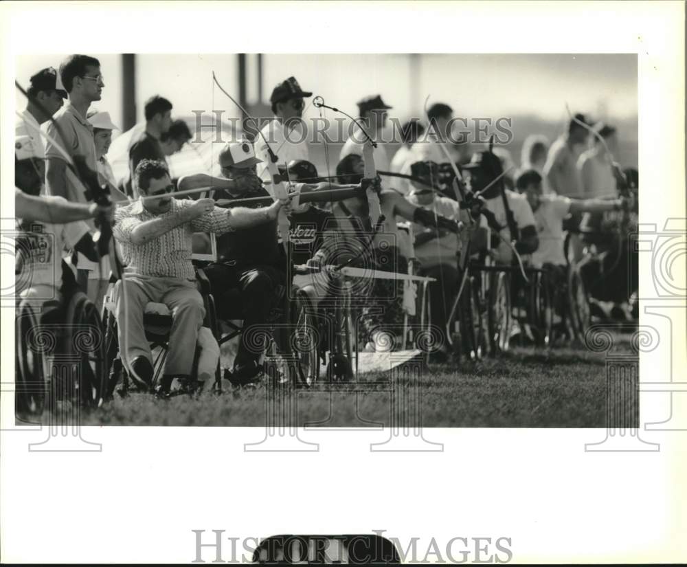 1988 Press Photo Archers at Northside Stadium Wheelchair Event- Historic Images