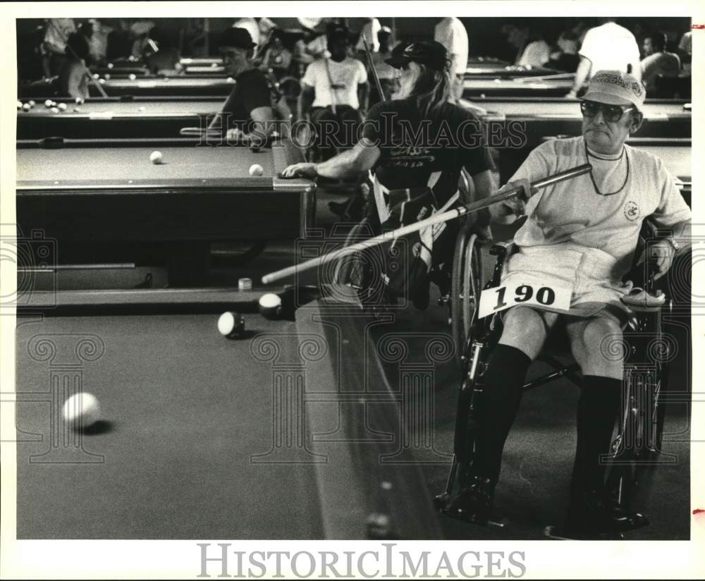 1988 Press Photo Chris Raftis, Billiards Player at Veterans Wheelchair Games - Historic Images