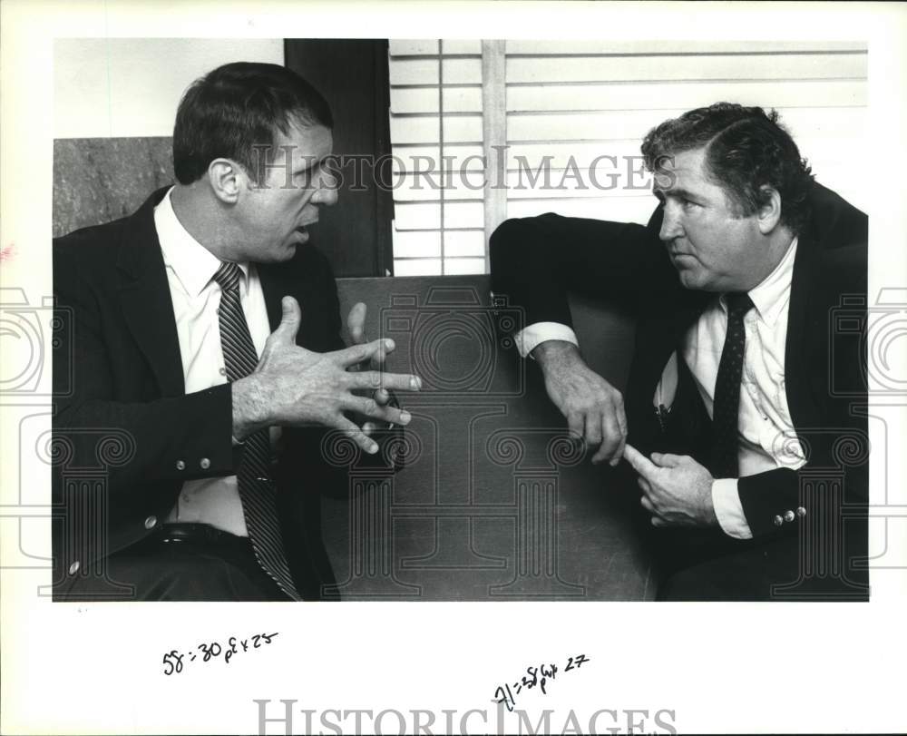 1988 Press Photo Sgt. Billy Anders with his attorney Bill McQuillen, Texas- Historic Images