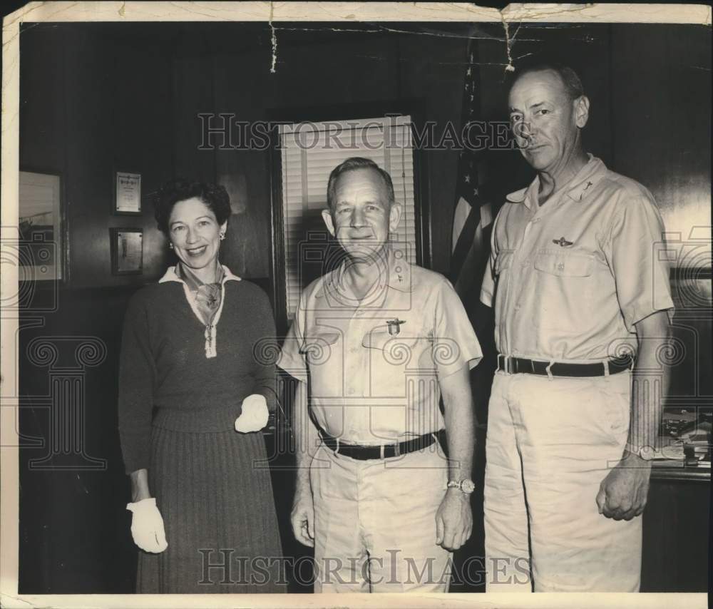 Colonel Jasper N. Bell and Mrs. Bell with gentleman, Texas-Historic Images