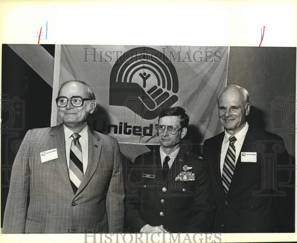 1982 Harold O'Kelley, Colonel Donald Metz & C.L. Todd at United Way-Historic Images
