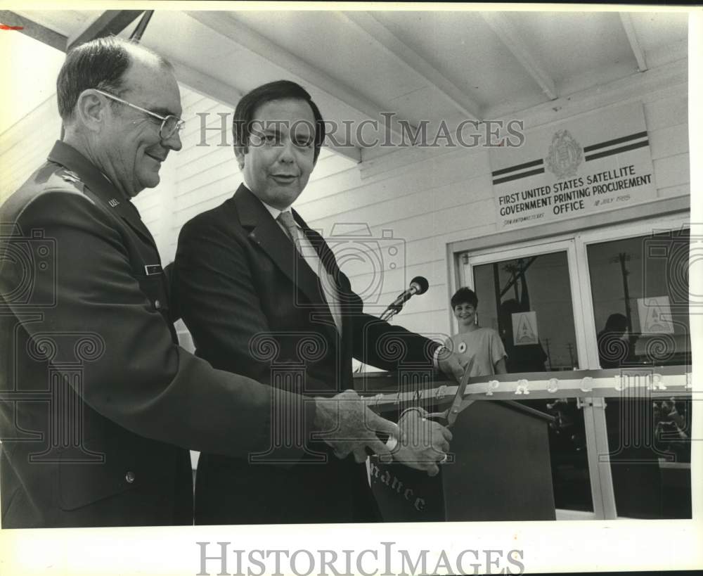 1985 Ribbon cutting ceremonies at Kelly AFB Printing Office, Texas-Historic Images