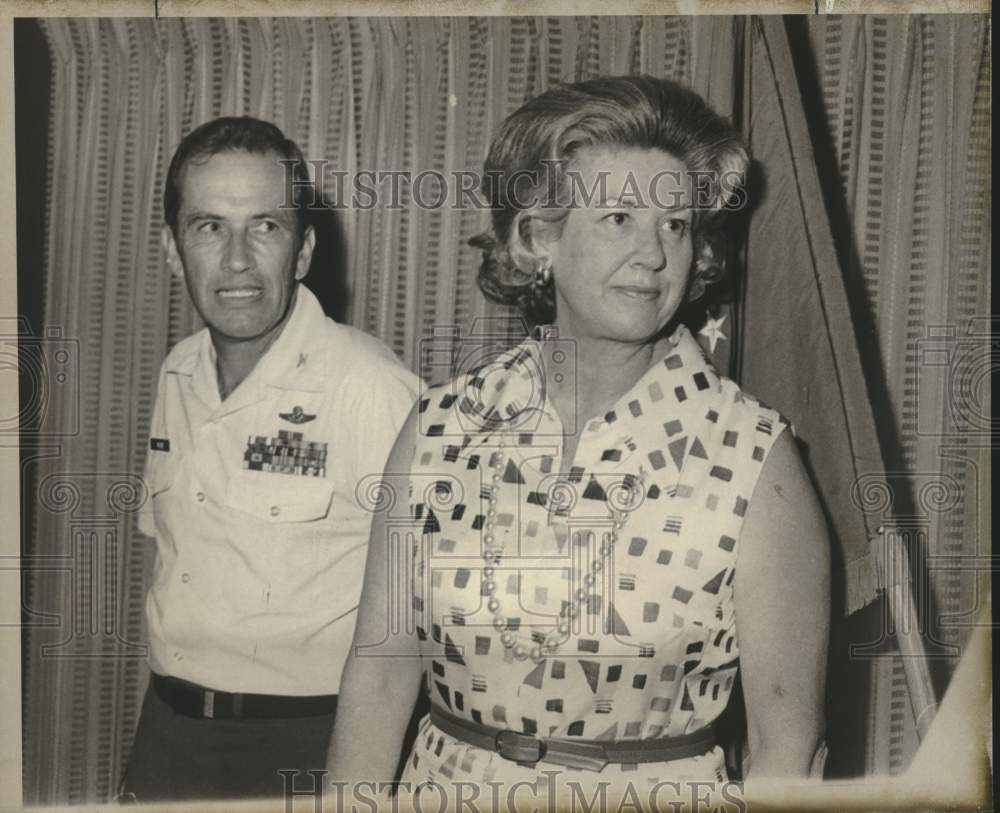 1975 Colonel &amp; Mrs. George D. Moore, Jr-Historic Images