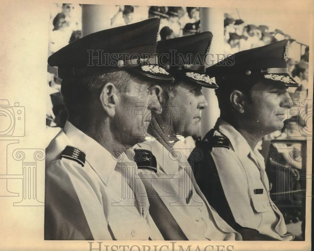 1981 Gen. Bennie Davis, Maj. Gen. W.P. Acker &amp; Maj. Gen. Armstrong-Historic Images