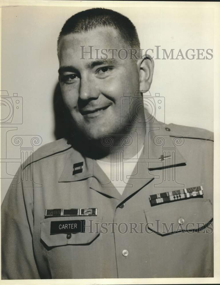 Captain James P. Carter, 1970 Military Father of the Year, Texas-Historic Images