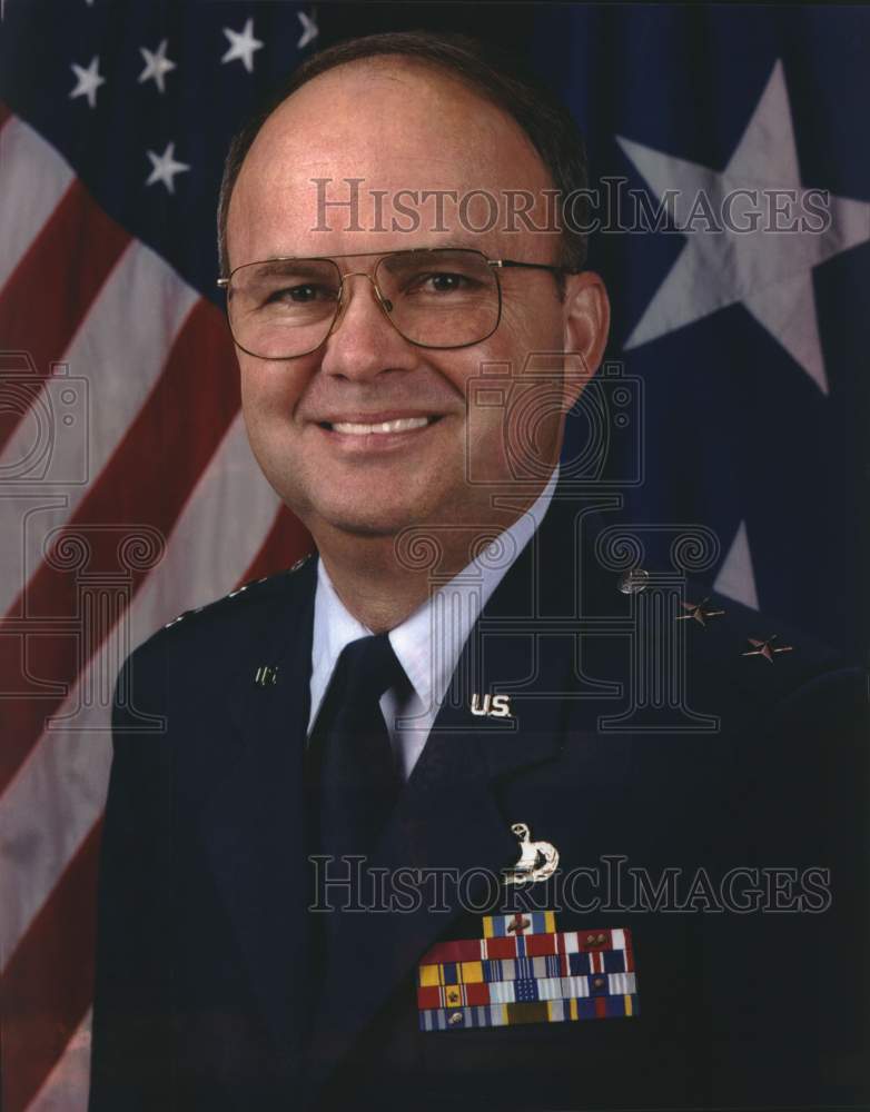 1997 Press Photo Major General Michael V. Hayden - sam00772 - Historic Images