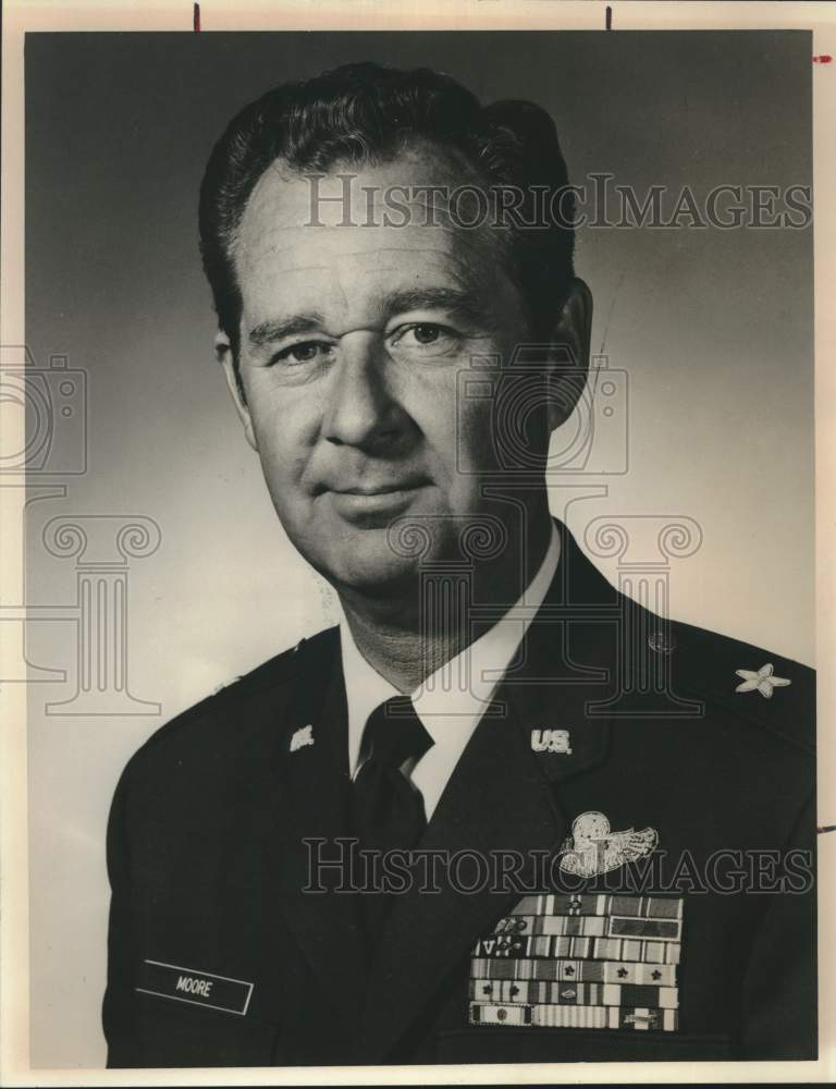 1975 Brigadier General Warren C. Moore.-Historic Images