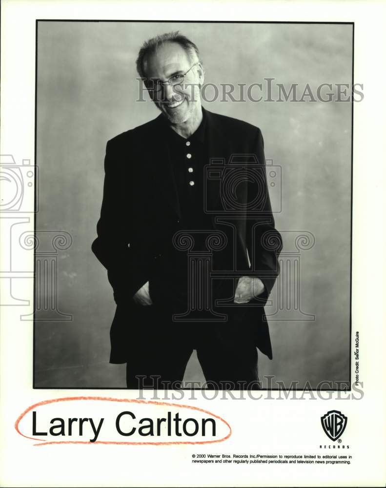 2000 Press Photo Larry Carlton, American jazz, blues, pop, and rock guitarist.- Historic Images