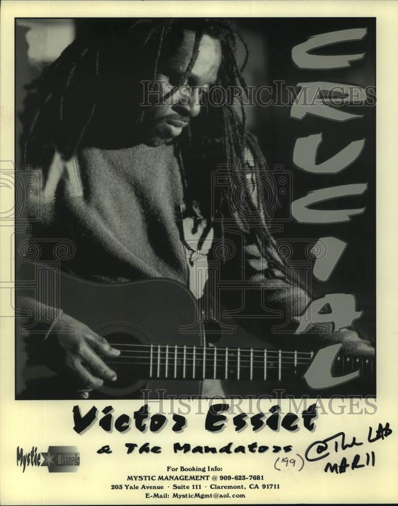 1999 Press Photo Victor Essiet and The Mandators, Nigerian reggae group.- Historic Images