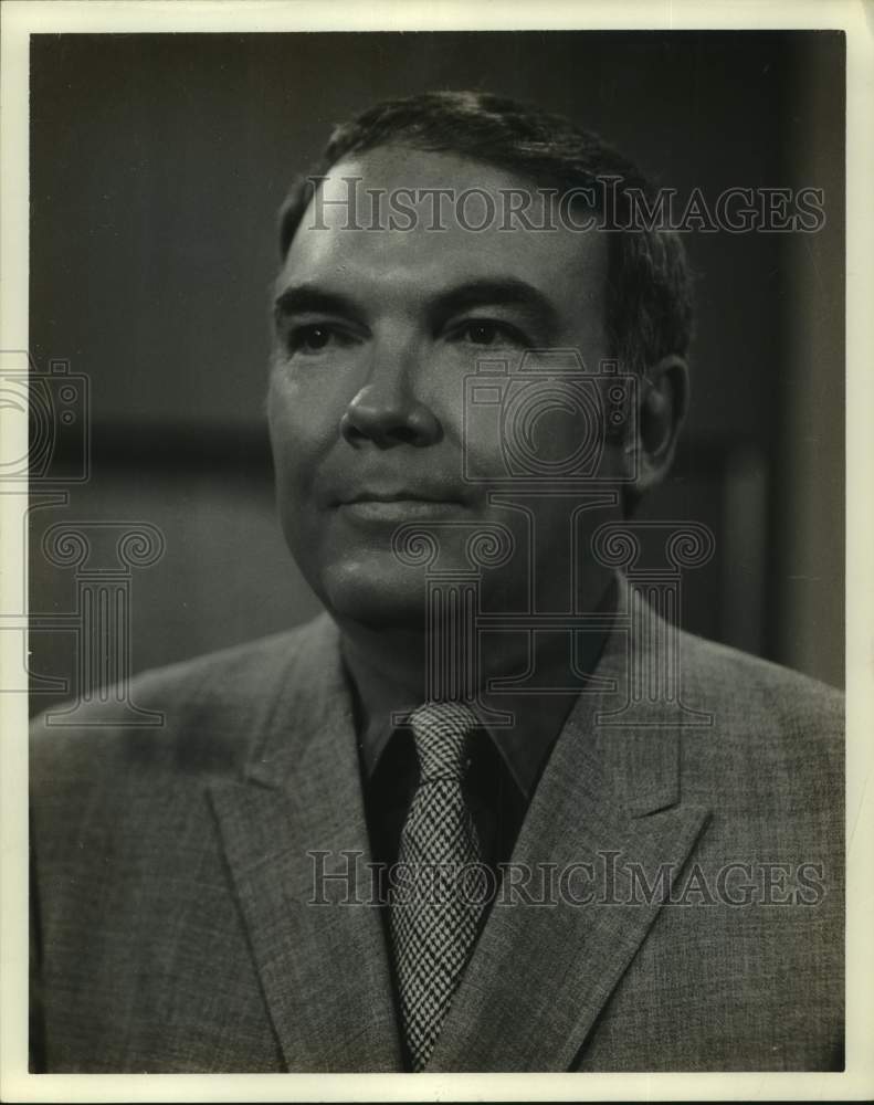 Press Photo Bob Cuttings of San Antonio Television News Department - Historic Images