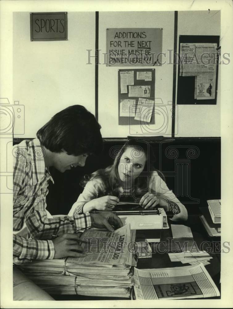 Press Photo Actress Sharon Lawrence - Historic Images
