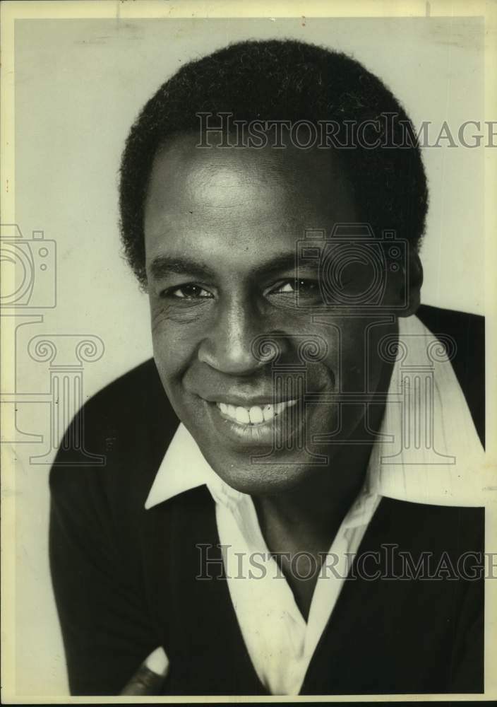 Press Photo Robert Guillaume, American actor. - Historic Images