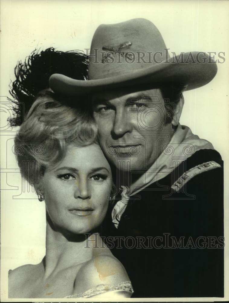 1973 Actors Joan Caulfield and Howard Keel in "Red Tomahawk" on ABC - Historic Images