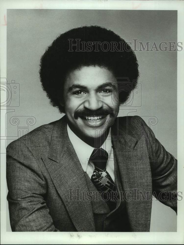 Closeup Portrait of Ron Glass smiling - Historic Images