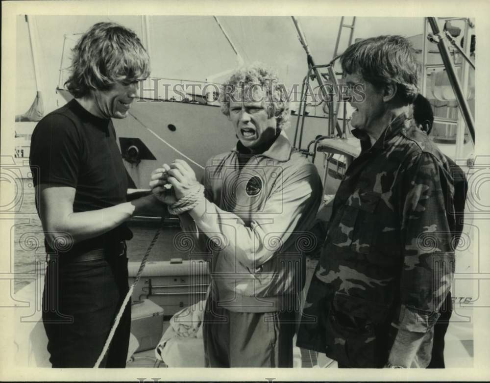 Press Photo Actor William Katt restrained by co-stars in scene of show - Historic Images