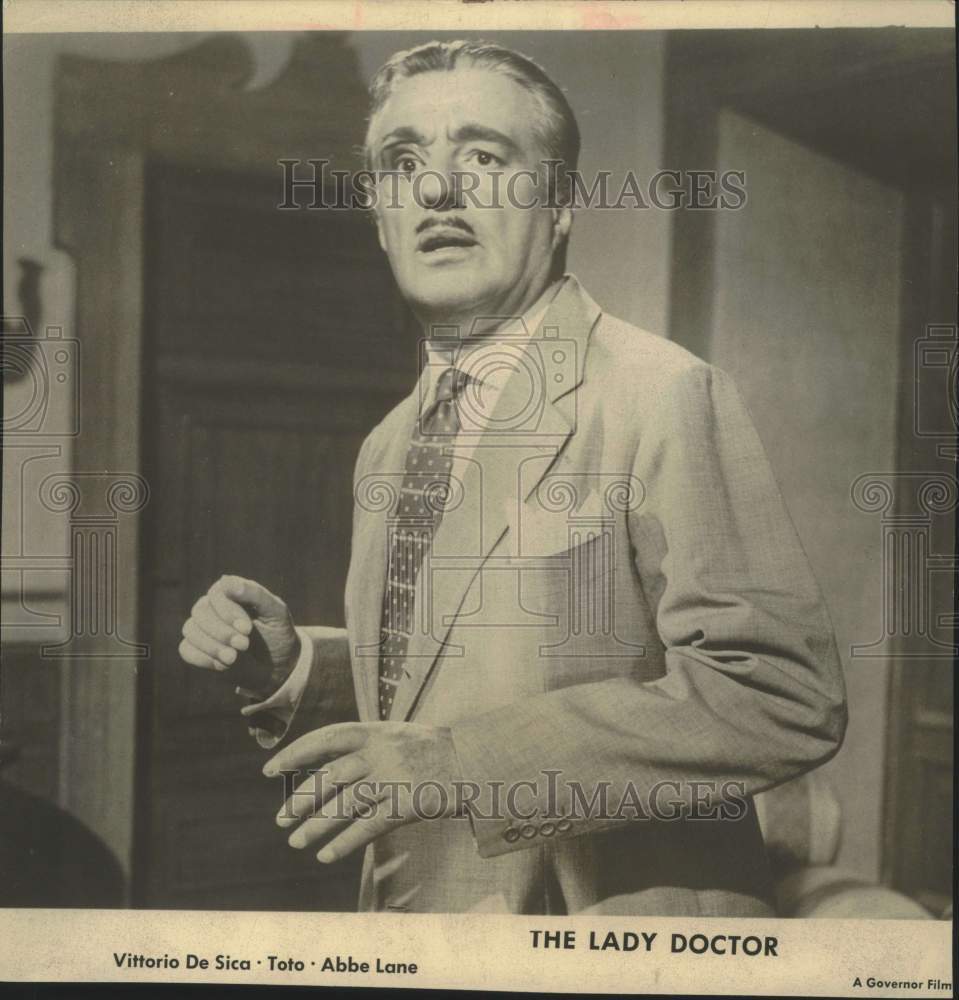 Press Photo Actor Al Larenel in &quot;The Lady Doctor&quot; movie scene - Historic Images