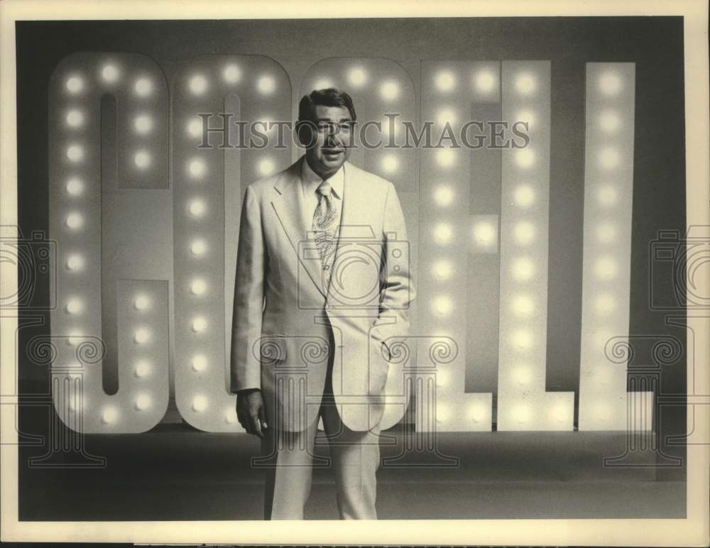 Press Photo Howard Cosell on &quot;Saturday Night Live with Howard Cosell&quot; on ABC TV - Historic Images