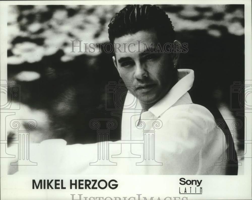 Mikel Herzog, Singer in closeup portrait - Historic Images