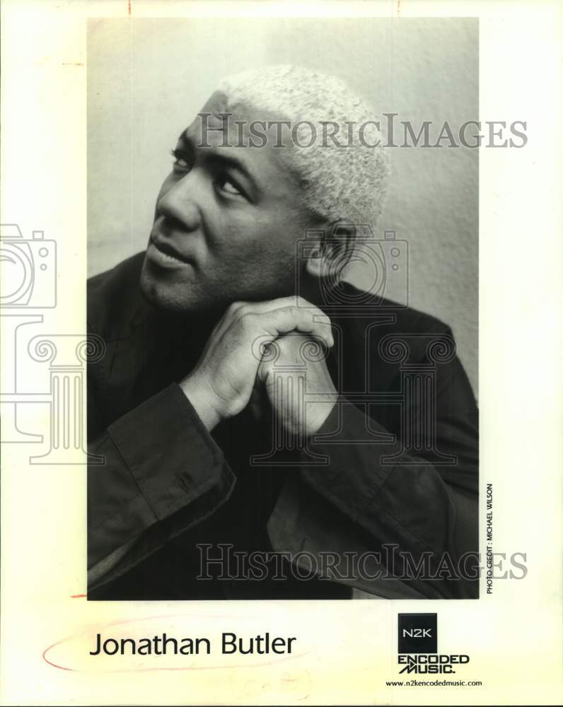 1997 Press Photo South African Singer, Songwriter Jonathan Butler in portrait - Historic Images