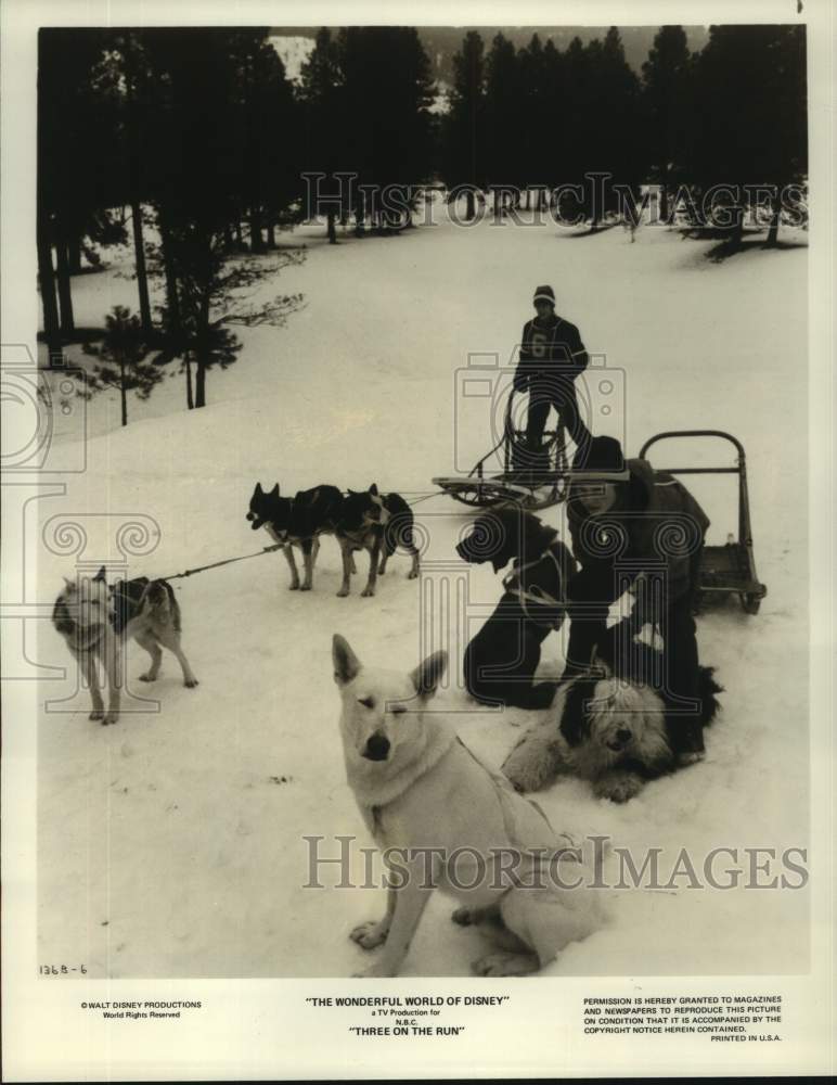 1977 Press Photo Actor Derek Brine in "Three on the Run" on NBC-TV - sap09107- Historic Images