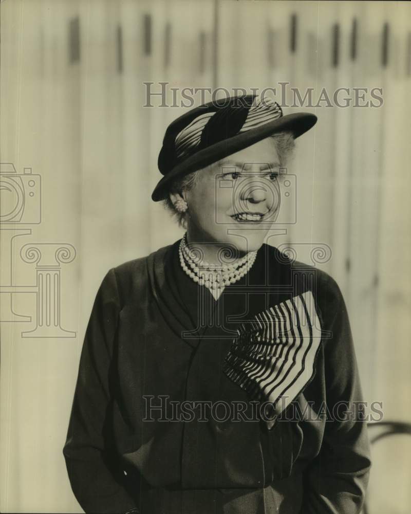 Press Photo Actress Ethel Barrymore in portrait smiling - Historic Images