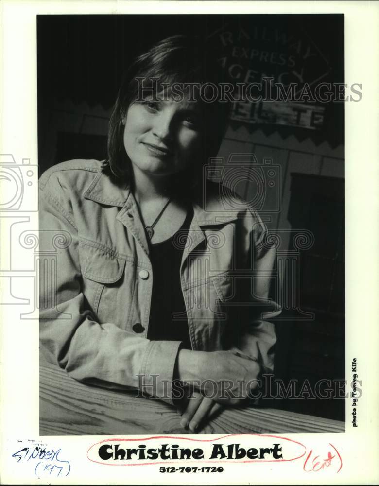 1997 Press Photo Singer Christine Albert, Musical Artist, Entertainer- Historic Images