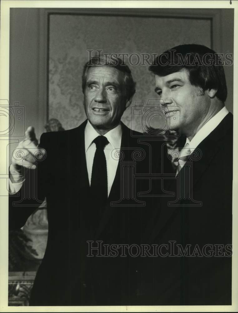 1983 Press Photo Actors Mel Ferrer, Joe Don Baker in "Eischied" on NBC TV- Historic Images