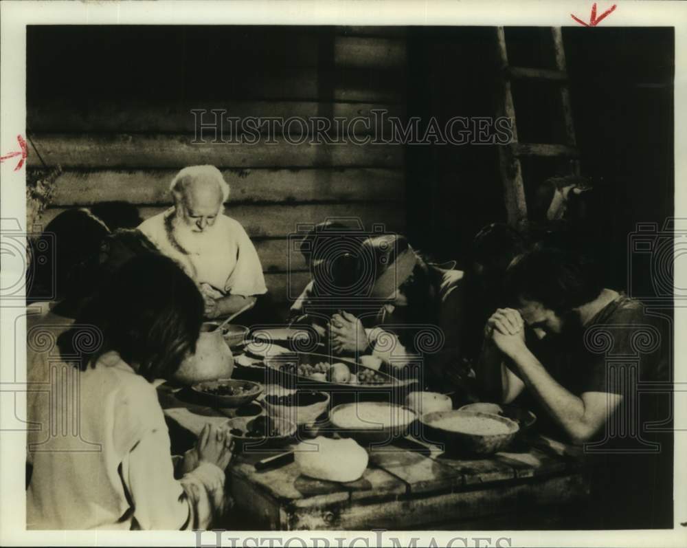 Press Photo Vern Adix stars in In Search of Noah's Ark, on NBC. - Historic Images