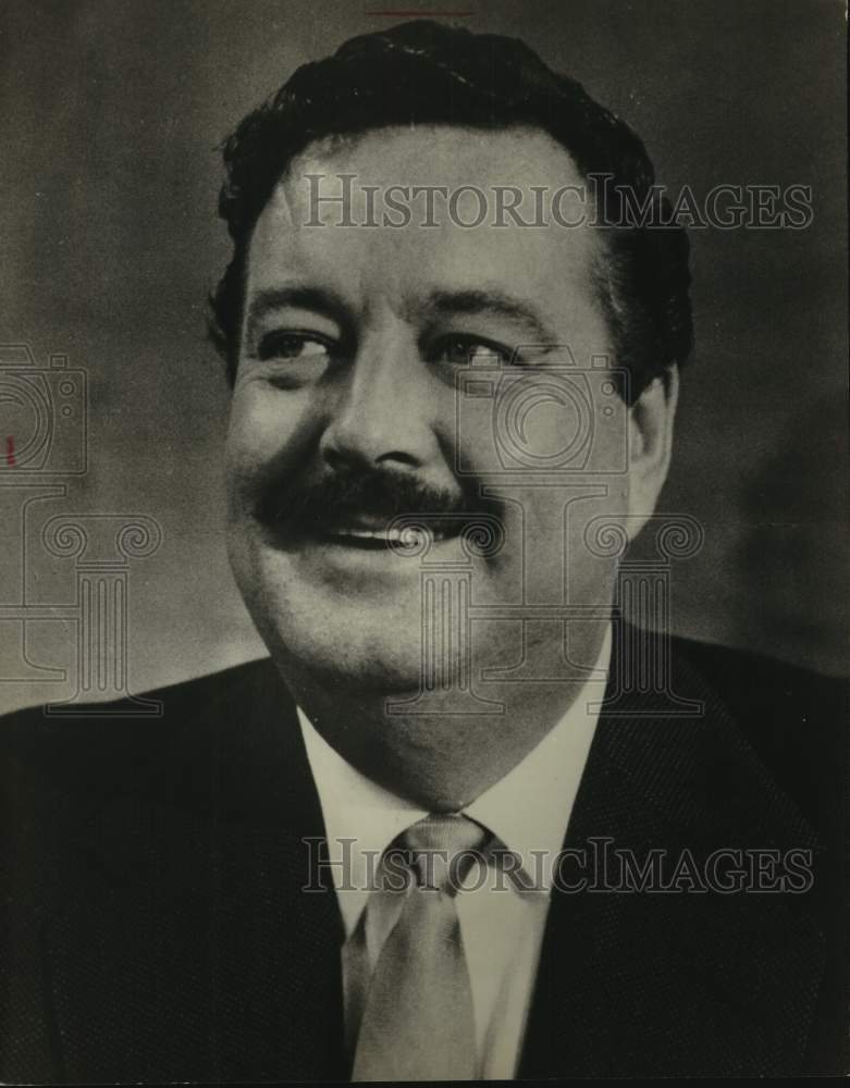1960 Press Photo Narrator Jackie Gleason - Historic Images