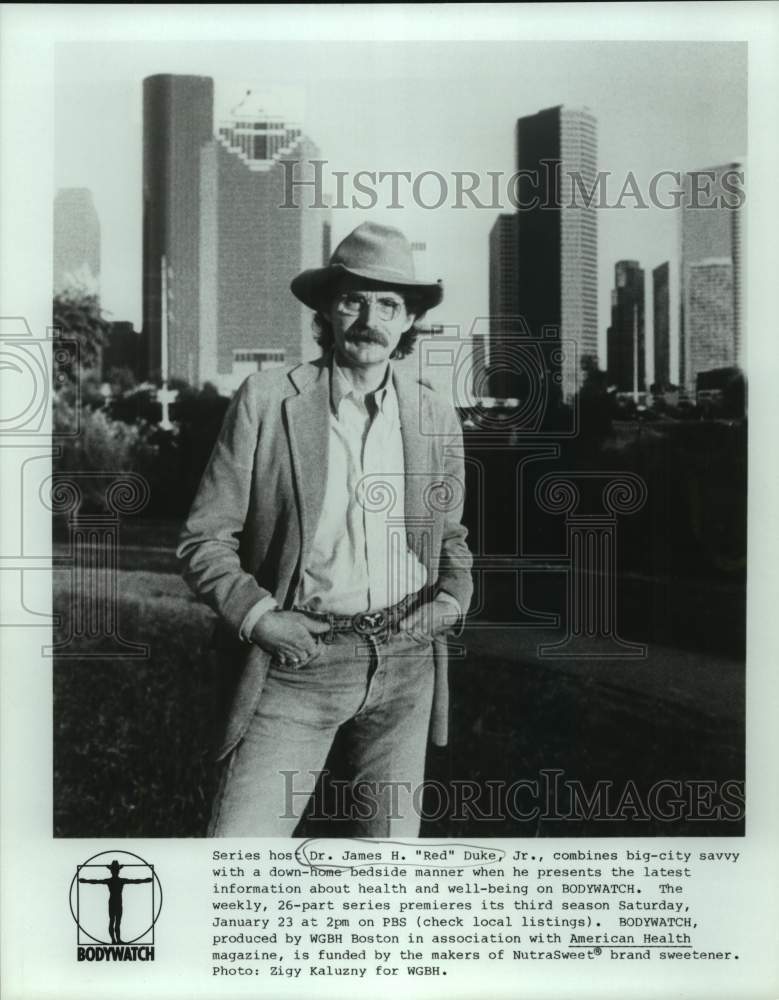 Press Photo Series host Dr. James H. "Red" Duke, Jr. on "Bodywatch" on PBS - Historic Images