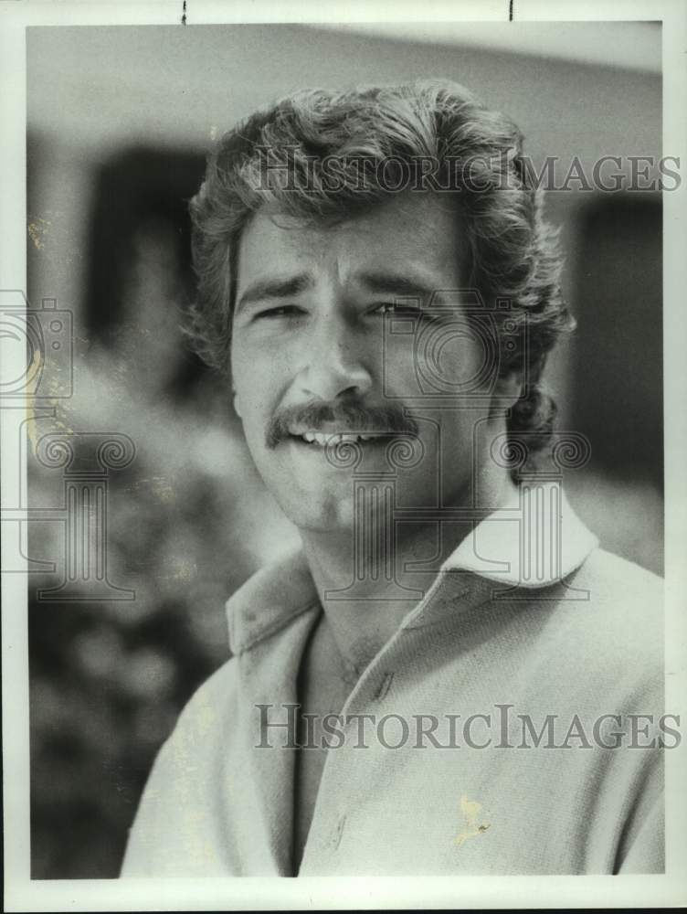 1984 Press Photo Actor Lee Horsley - sap13888- Historic Images