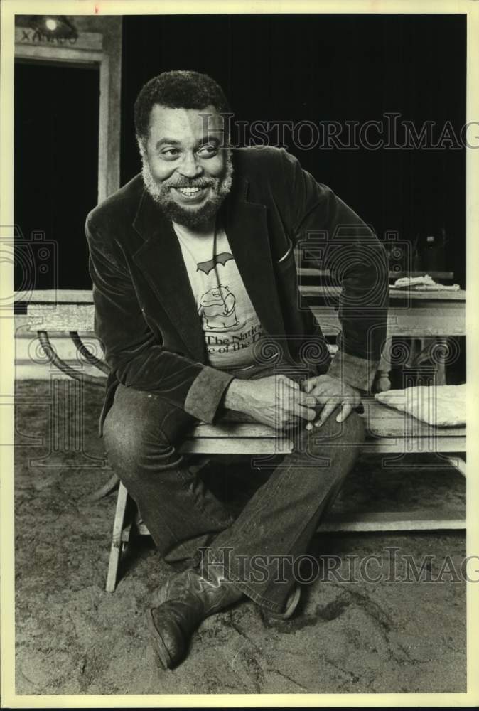 James Earl Jones, Actor seated at picnic table - Historic Images