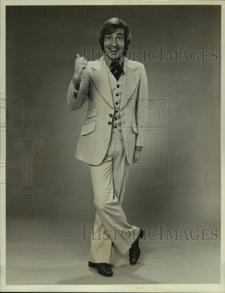 1976 Press Photo Kelly Monteith, "The Kelly Monteith Show" on CBS Television- Historic Images