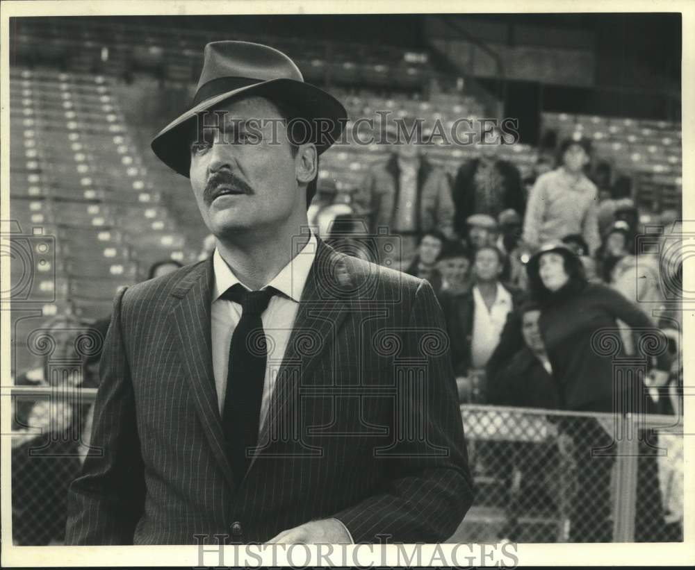 Press Photo Actor Stacy Keach - Historic Images