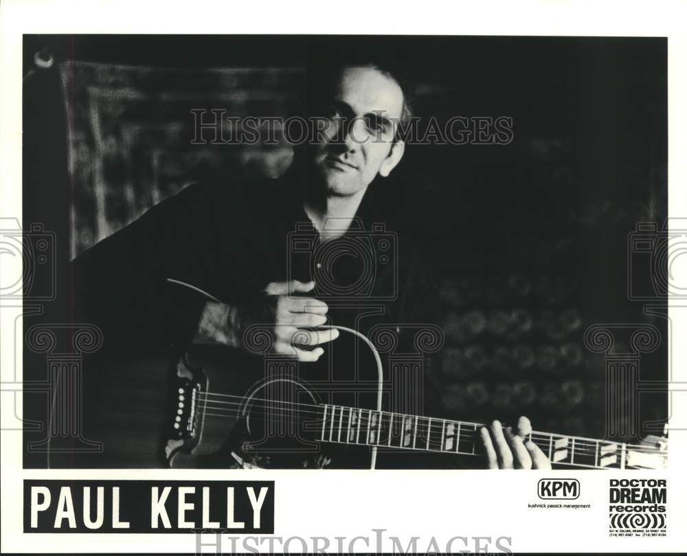 Paul Kelly, Irish traditional music and bluegrass musician. - Historic Images