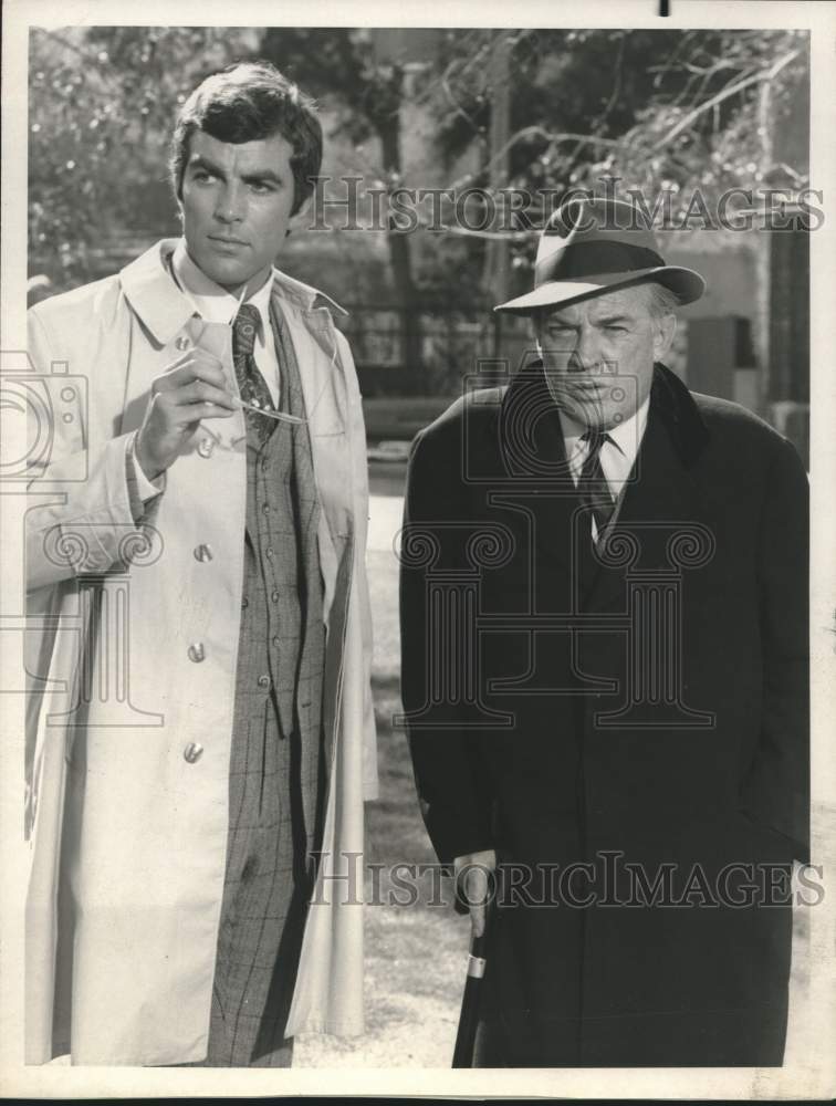 Press Photo Arthur Kennedy and Tom Selleck in The Movie Murderer, on NBC. - Historic Images