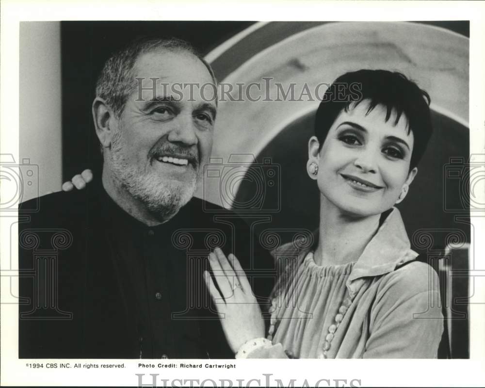 1994 Press Photo Actor Alan King with Actress on CBS Television Show - sap18535- Historic Images