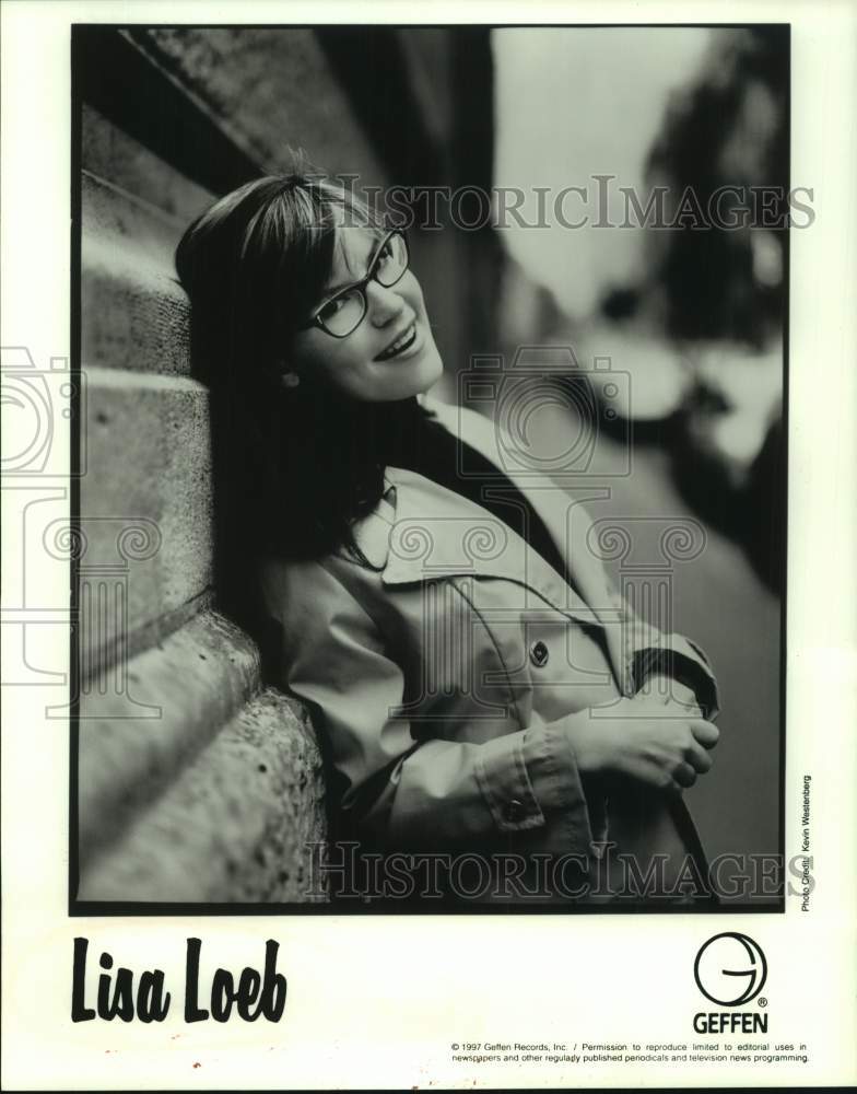 1997 Press Photo Lisa Loeb, Musician - sap20798- Historic Images
