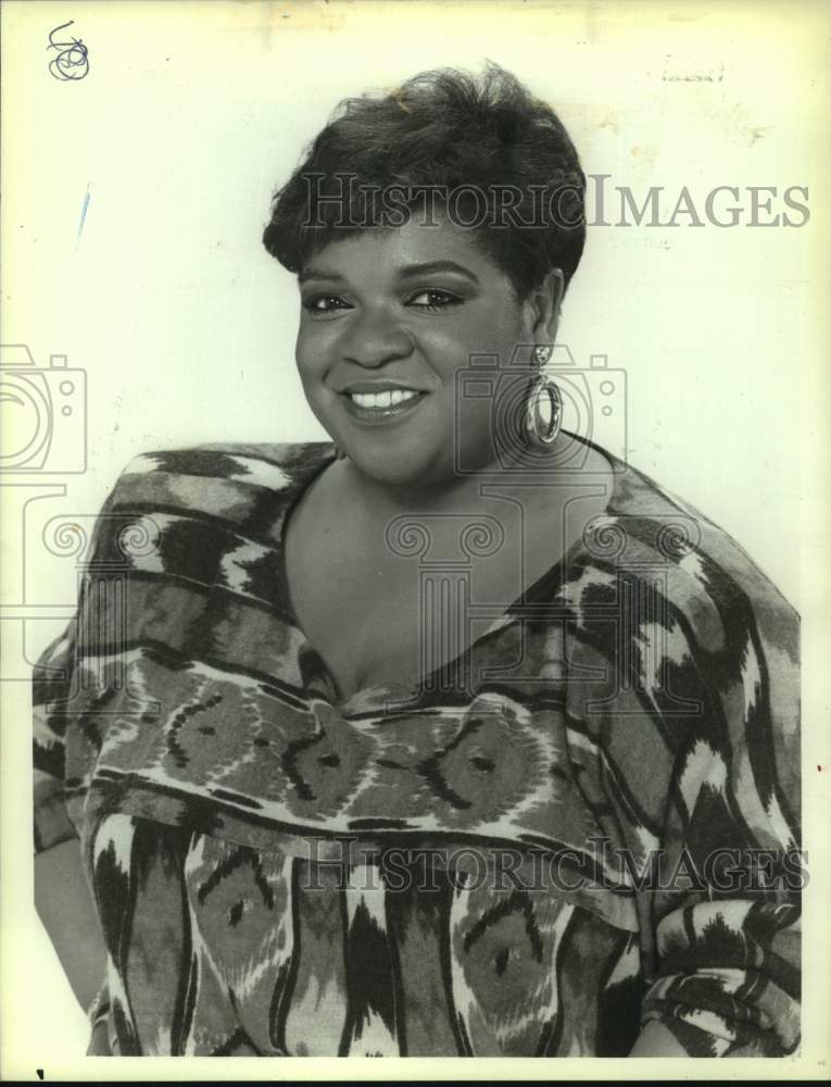 1986 Press Photo Emmy Award winner Nell Carter stars in NBC-TV's "Gimme A Break"- Historic Images