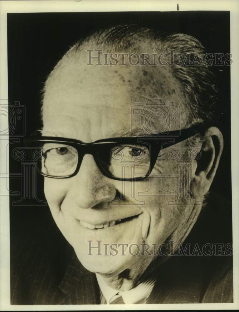 Press Photo Red Barber on Monday Night Baseball, on NBC Television. - sap23406 - Historic Images