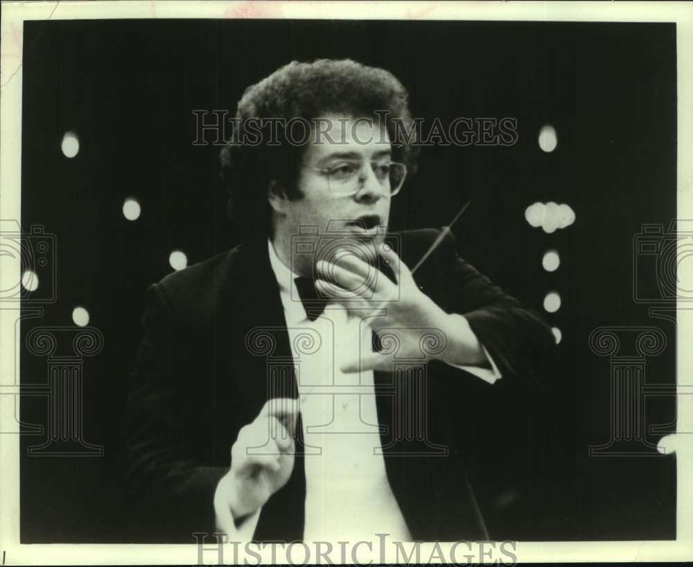 James Levine, Conductor - Historic Images