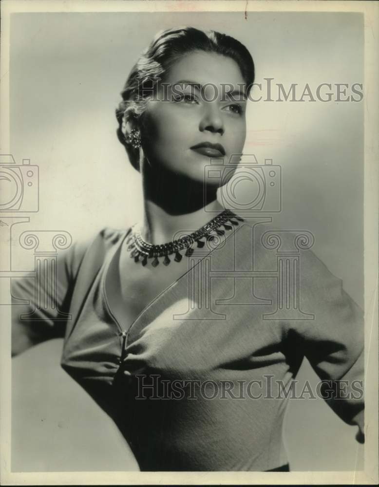 1954 Songstress Shirley Harmer, Singer - Historic Images