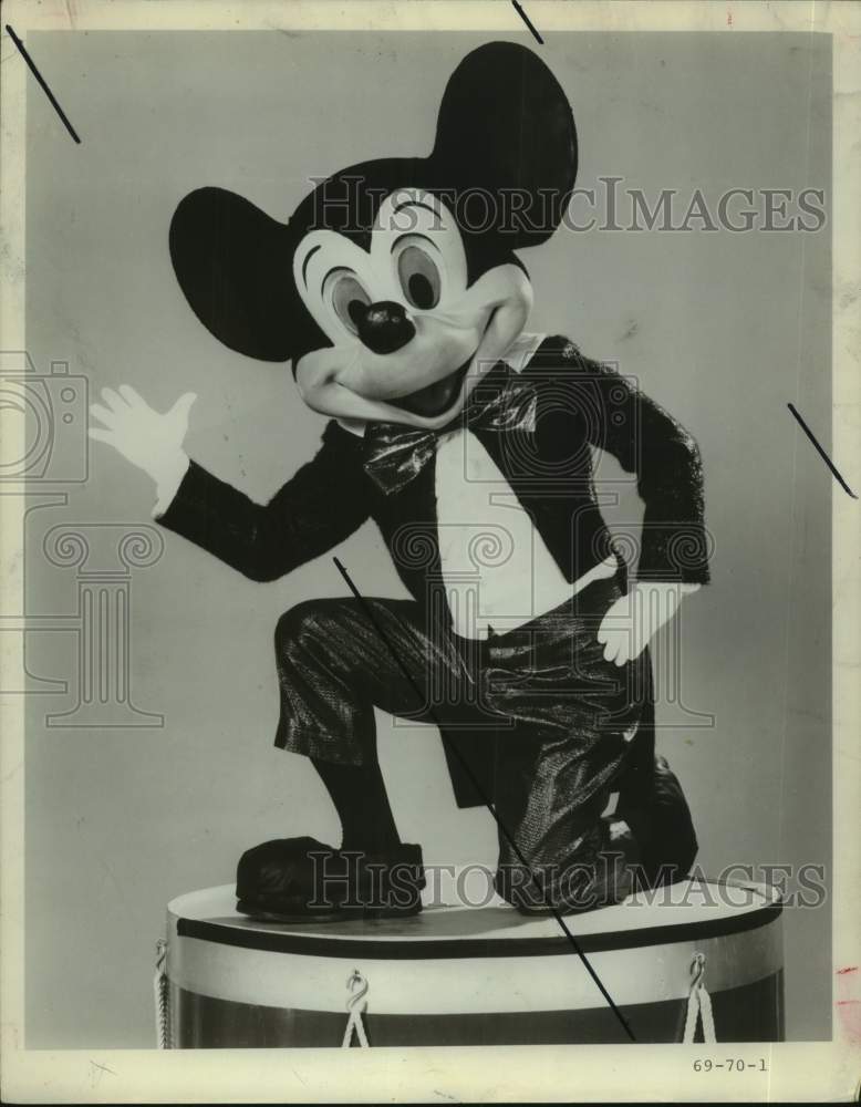 1973 Press Photo Walt Disney's Mickey Mouse character. - Historic Images