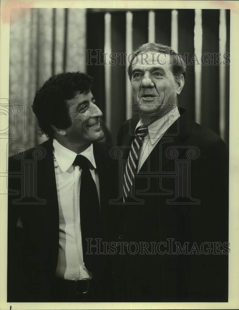 Press Photo Actor Karl Malden with co-star in show scene - Historic Images