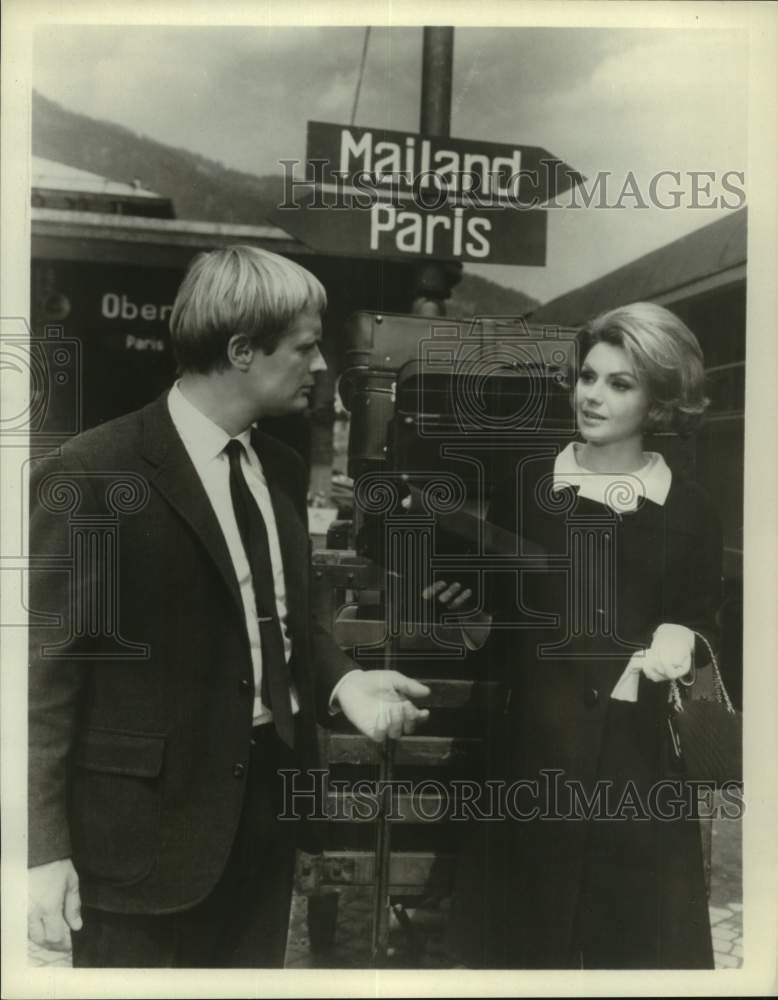 Press Photo Actress Sylva Koscina with Actor in Mailand Paris scene - Historic Images