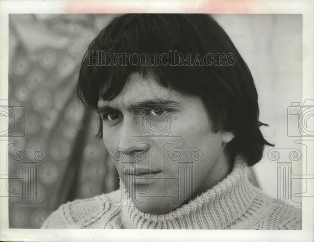 1977 Actor Nick Mancuso in &quot;Shack&quot; on ABC Television - Historic Images