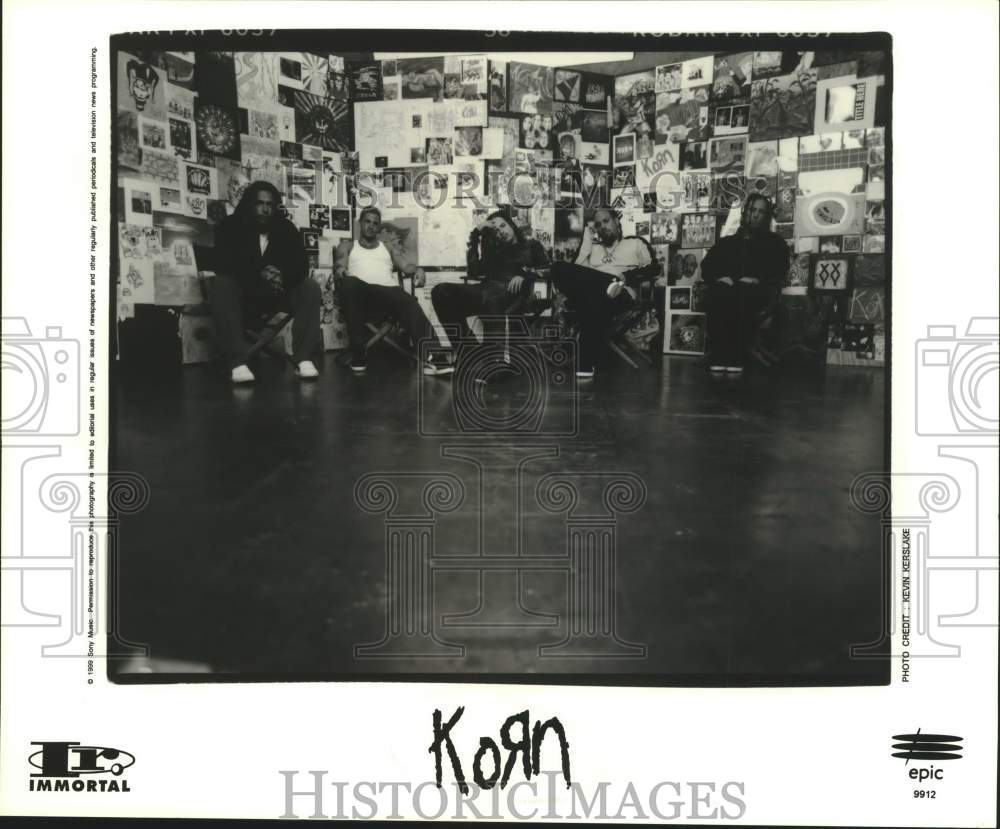 1999 Press Photo Five Members of the band Korn, Entertainers, Musicians - Historic Images