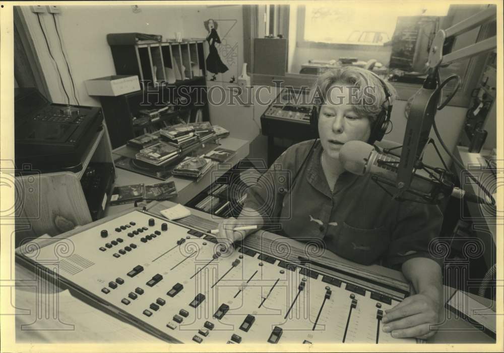 1992 Volunteer Radio Disc Jockey Nancy Kline at WERV-FM in Maine - Historic Images